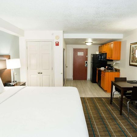 Mainstay Suites Knoxville North I-75 Екстериор снимка