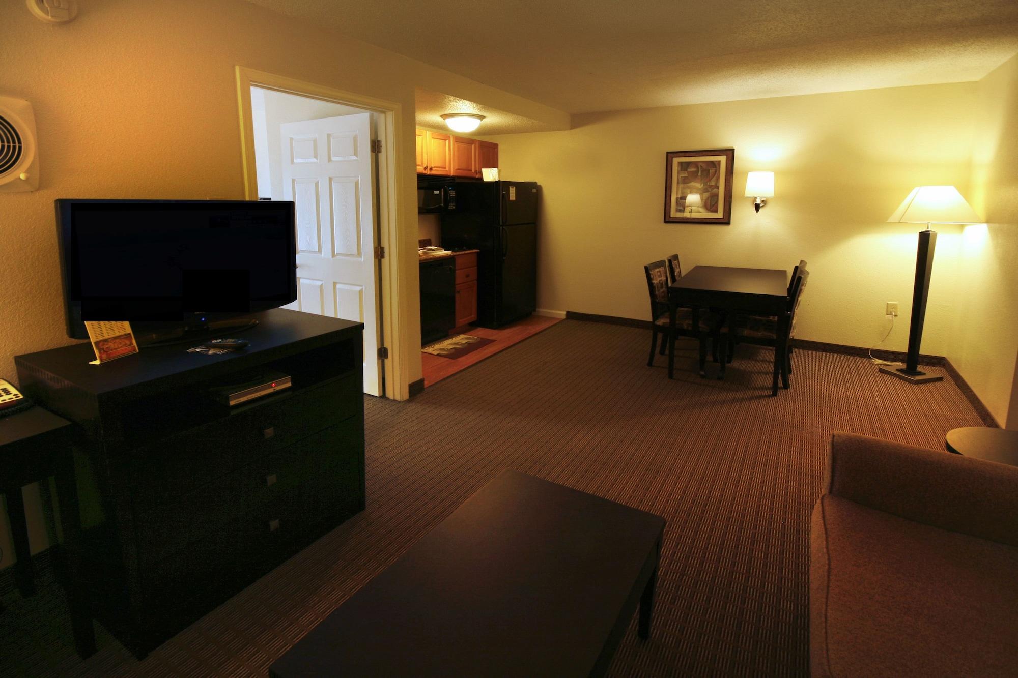 Mainstay Suites Knoxville North I-75 Екстериор снимка