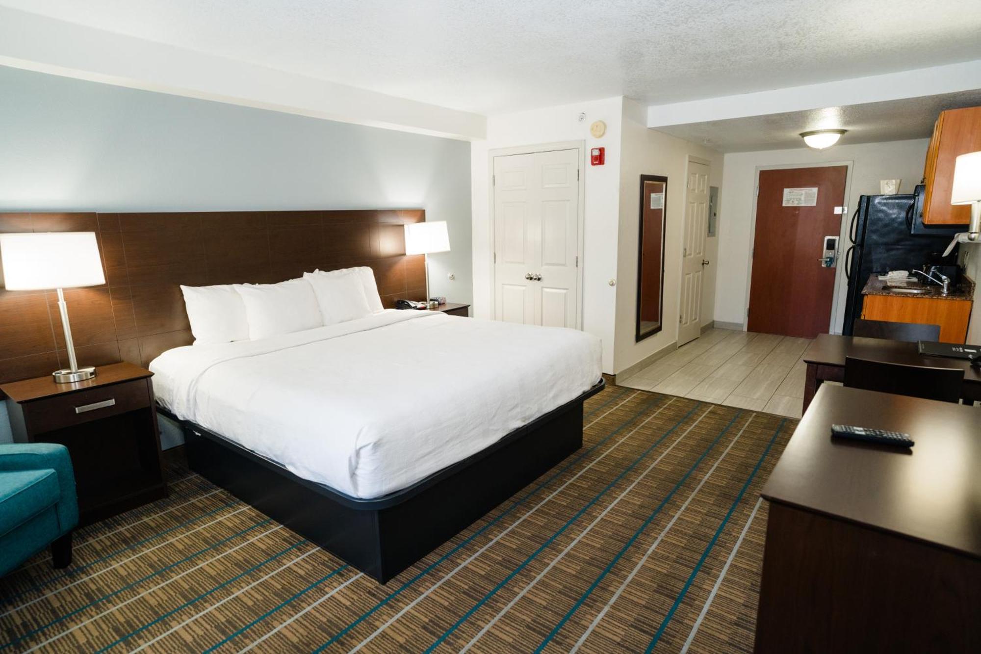 Mainstay Suites Knoxville North I-75 Екстериор снимка
