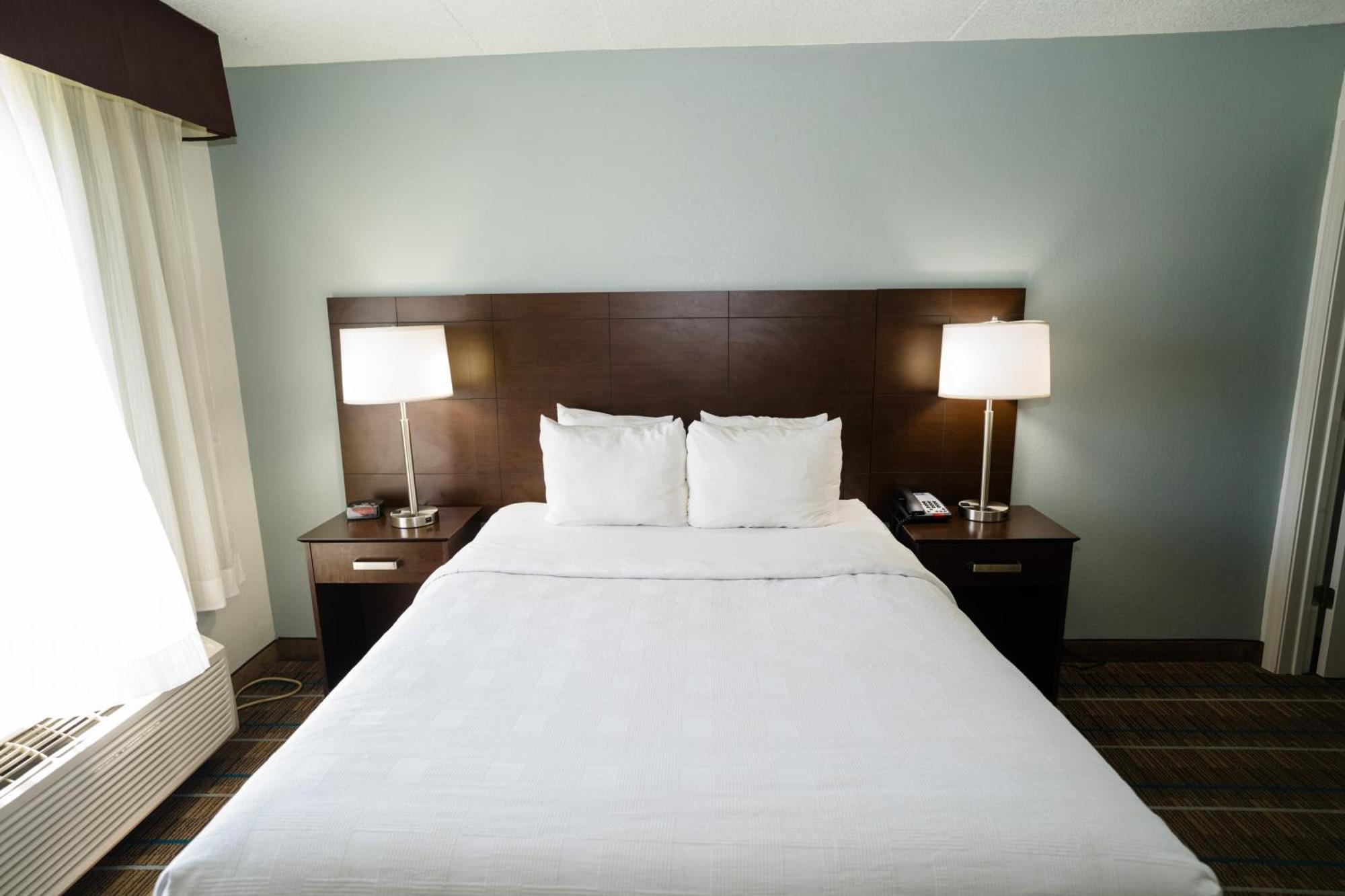 Mainstay Suites Knoxville North I-75 Екстериор снимка