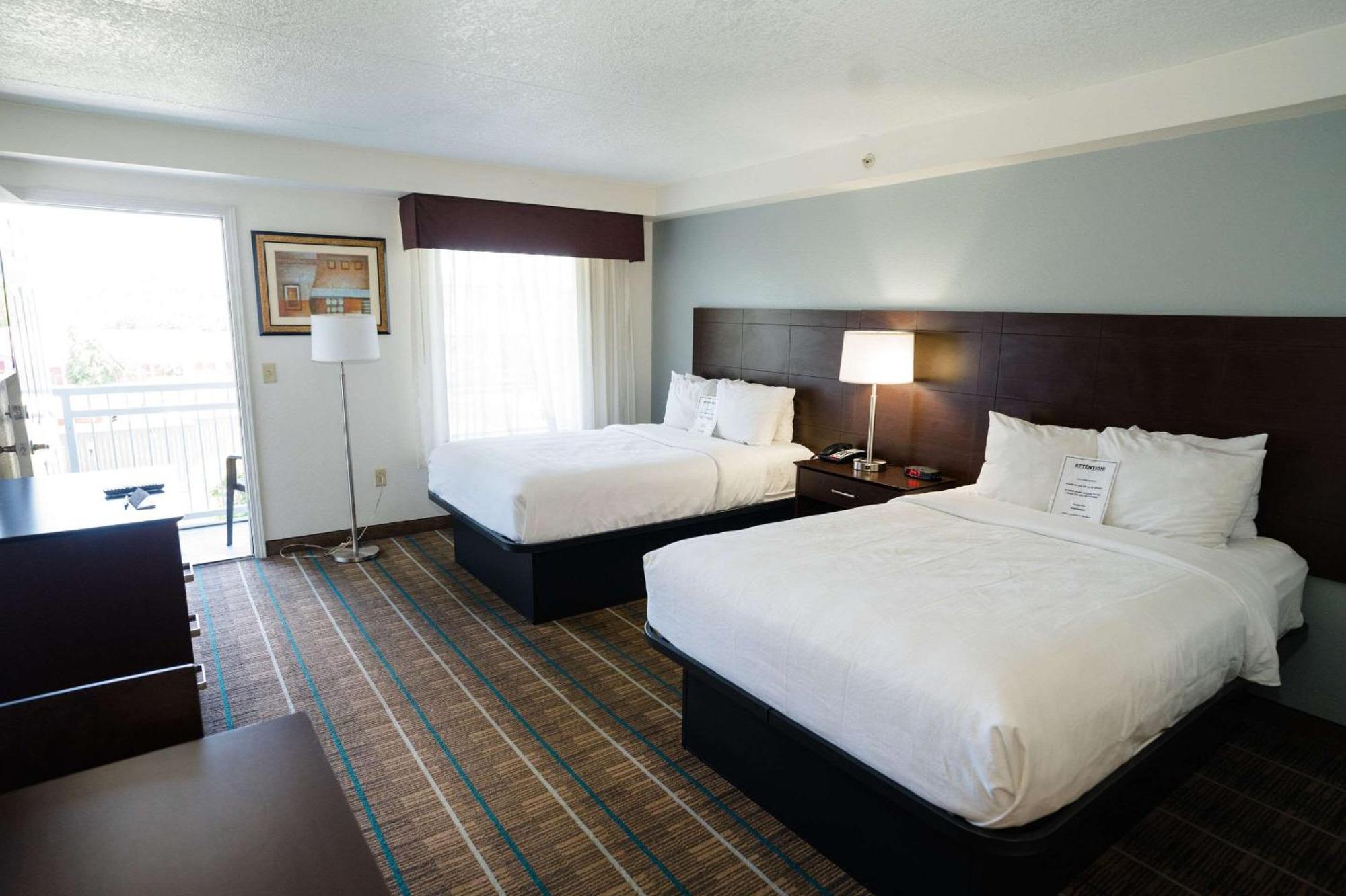 Mainstay Suites Knoxville North I-75 Екстериор снимка